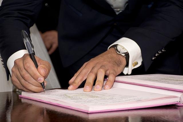 FIRMA DE DECLARACIONES TRIBUTARIAS POR REVISOR FISCAL